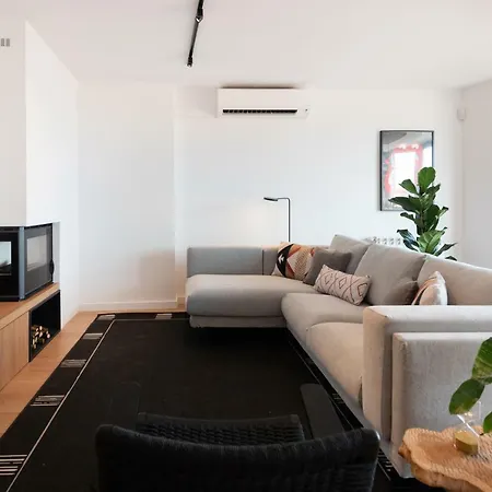 Petit Luxe L'atic Τεράσα