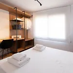 Petit Luxe L'atic テラサ