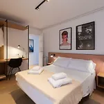 Petit Luxe L'atic アパート *