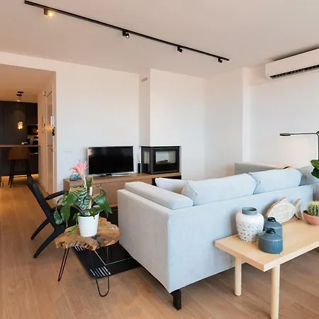 Petit Luxe L'atic