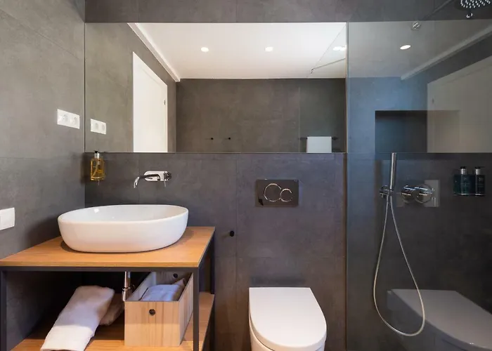 Petit Luxe L'atic Lägenhet