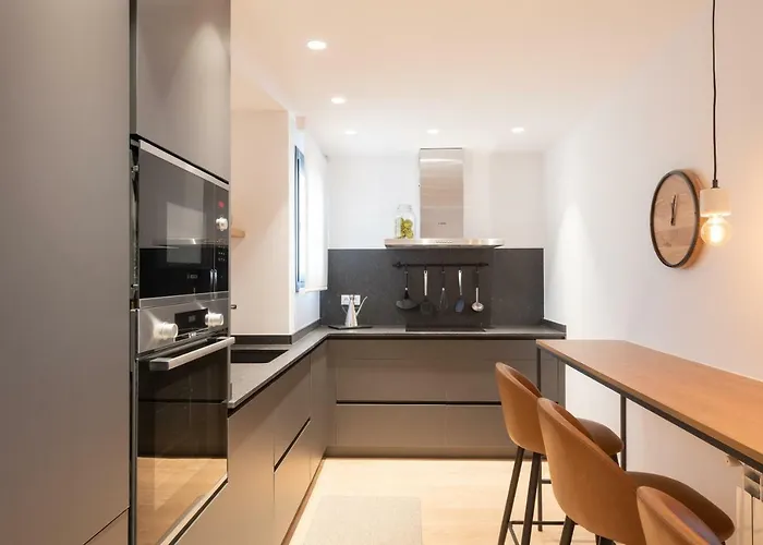 Lägenhet Petit Luxe L'atic Terrassa